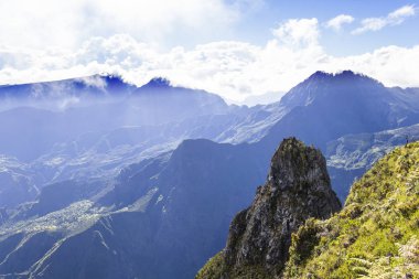 Piton Maido, La Reunion Adası üzerinden Mafate sirk