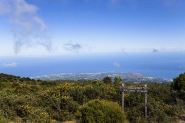 Saint Paul uzun kıyı şeridi, piton Maido, La Reunion Adası üzerinden