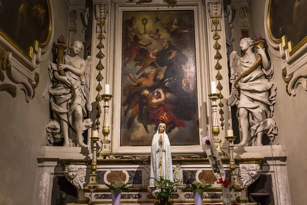 Ognissanti Kilisesi, Florence, İtalya