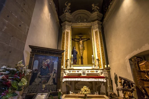 Ognissanti Kilisesi, Florence, İtalya