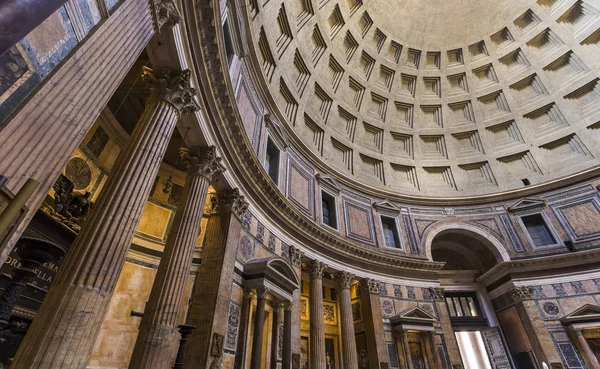 Інтер'єри Пантеон, Рим, Італія — стокове фото
