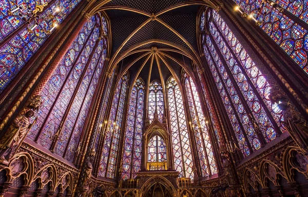 โบสถ์ Sainte Chapelle ปารีส ฝรั่งเศส — ภาพถ่ายสต็อก