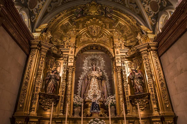 拉马卡雷纳教堂，塞维利亚，安达卢西亚西班牙 — 图库照片