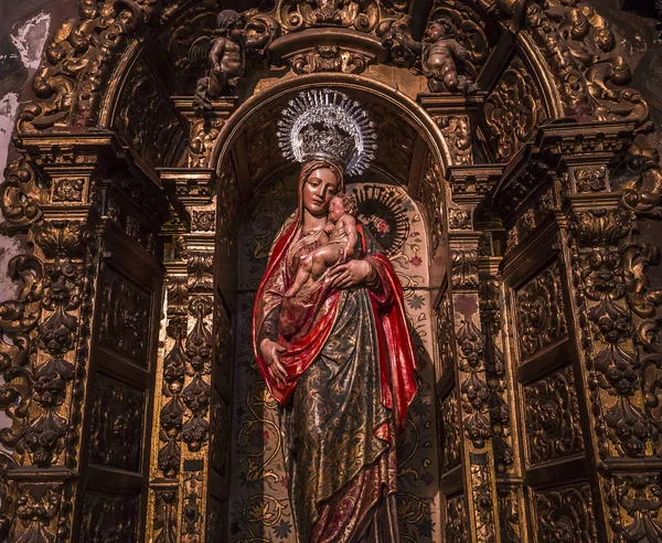 Skjema Andalusia Spain May 2017 Interiør Santa Maria Magdalena Kirke – stockfoto