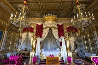 COMPIEGNE, FRANCE, 13 AĞUSTOS 2016: Compiegne Şatosu, 13 Ağustos 2016 Compiegne, Fransa