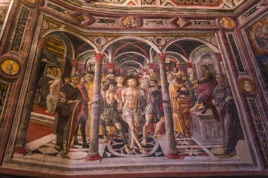 Siena, İtalya, 12 Haziran 2016: iç mekanlar ve mimari dekorlar, Vaftizhane, Siena Katedrali, 12 Haziran 2016 Siena, İtalya