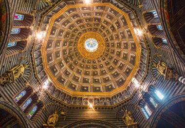 Siena, İtalya, 14 Haziran 2016: iç mekanlar ve mimari dekorlar duomo, Siena katedral, 14 Haziran 2016 Siena, İtalya