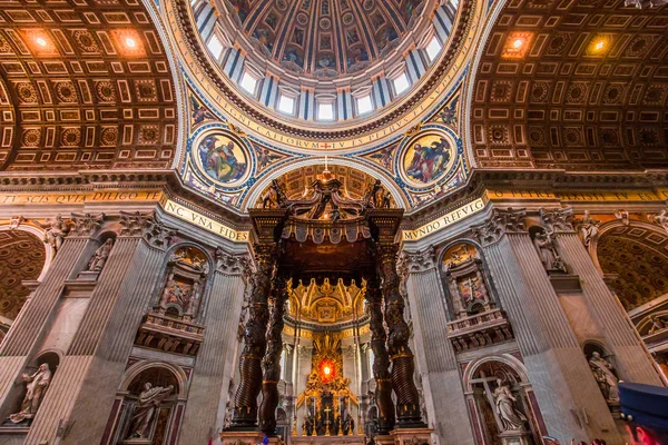 Ciudad Del Vaticano Junio 2015 Interiores Detalles Arquitectónicos Basílica San —  Fotos de Stock