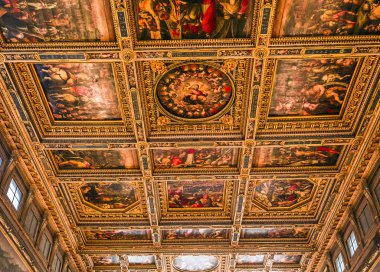 Floransa, İtalya, 25 Ekim 2015: iç mekanlar ve mimari detaylar Palazzo Vecchio, 25 Ekim 2015 Floransa, İtalya