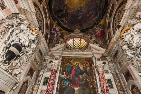 Kościoła Santissima Annunziata, Florencja, Włochy — Zdjęcie stockowe