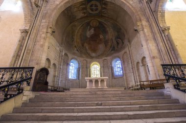 Nevers, Fransa, 20 Eylül 2016: iç ve ayrıntılarını saint-cyr-sainte-julitte Katedrali, 20 Eylül 2016 Nevers, Fransa