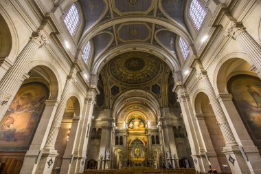 Paris, Fransa, 26 Ekim 2016: iç mekanlar ve mimari detaylar SAINT FRANCOIS, xavier Kilisesi, 26 Ekim 2016, Paris, Fransa