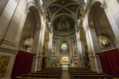 Paris, Fransa, 26 Ekim 2016: iç mekanlar ve mimari detaylar SAINT FRANCOIS, xavier Kilisesi, 26 Ekim 2016, Paris, Fransa
