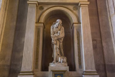 Paris, Fransa, 14 Eylül 2016: iç mekanlar ve mimari detaylar Sainte Marguerite Kilisesi, 14 Eylül 2016, Paris, Fransa