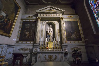 Paris, Fransa, 14 Eylül 2016: iç mekanlar ve mimari detaylar Sainte Marguerite Kilisesi, 14 Eylül 2016, Paris, Fransa