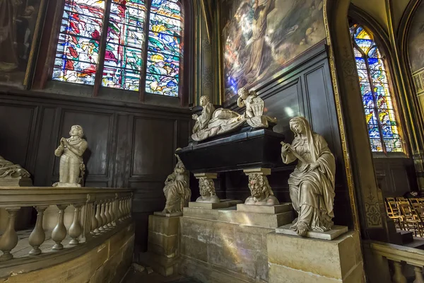 Paris, Fransa, 07 Eylül 2016: iç mekanlar ve ayrıntılarını Saint-Gervais Kilisesi, 07 Eylül 2016, Paris, Fransa