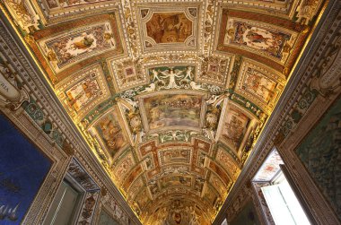 iç mekanlar ve Vatikan Müzesi, Vatikan ayrıntılarını