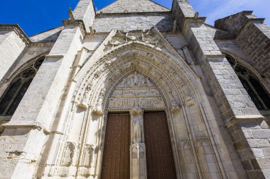 Saint-sulpice-de-Favieres Kilisesi, Essonne, Fransa