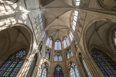 Saint-sulpice-de-Favieres Kilisesi, Essonne, Fransa