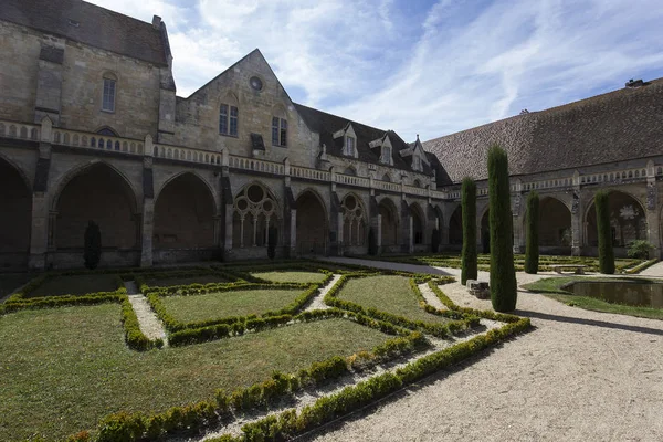 Royaumont abdij, Asnieres sur Oise, Frankrijk — Stockfoto