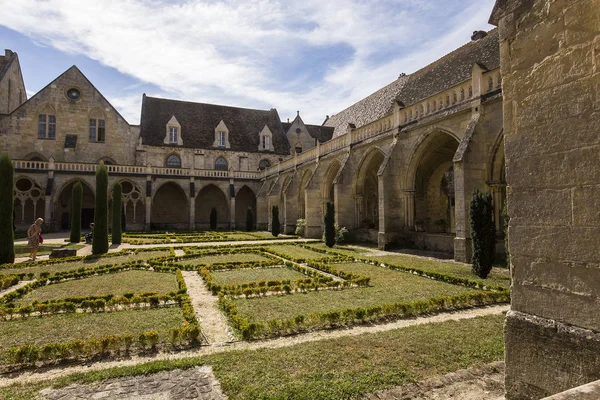 Royaumont apátság, Asnieres sur Oise, Franciaország — Stock Fotó