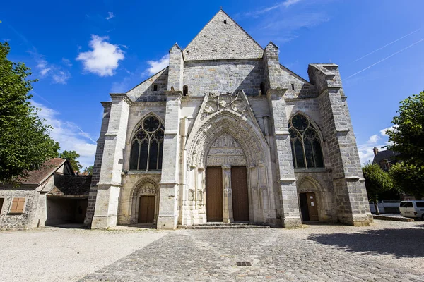 フランス、エッソンヌのサン・スルピス・ド・ファビエール教会 — ストック写真