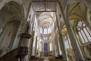 Saint-sulpice-de-Favieres Kilisesi, Essonne, Fransa