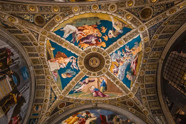 Intérieurs des chambres Raphaël, Musée du Vatican, Vatican — Photo