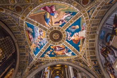 Raphael Odaları, Vatikan Müzesi, Vatikan iç