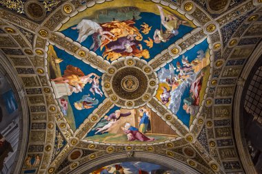 Raphael Odaları, Vatikan Müzesi, Vatikan iç