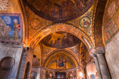 iç Marco Bazilikası, Venedik, İtalya