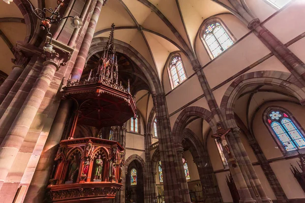 Katedra w Obernai, Alzacja, Francja — Zdjęcie stockowe