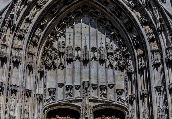聖ピーター ボーヴェの大聖堂は、ボーヴェ、フランスで — ストック写真