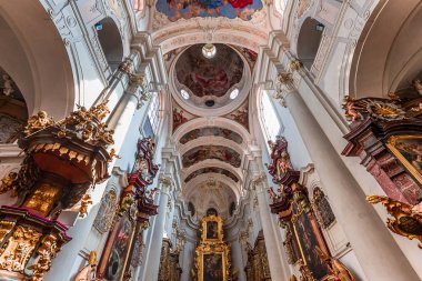 Aziz Thomas Kilisesi, Prag, Çek Cumhuriyeti