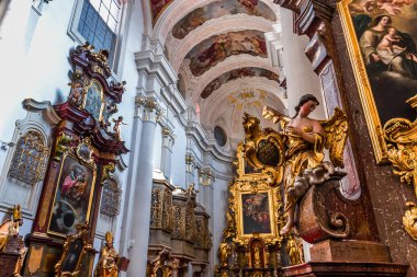 Aziz Thomas Kilisesi, Prag, Çek Cumhuriyeti