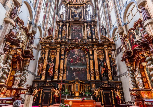 チェコのプラハ雪教会の聖母 — ストック写真