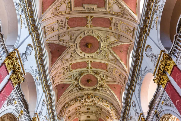 Chiesa di Sant'ignazio, Praga, Repubblica Ceca — Foto Stock
