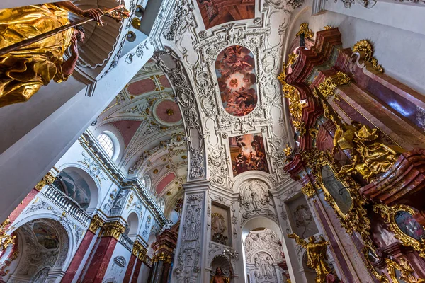 Igreja Saint ignatius, Praga, República Checa — Fotografia de Stock