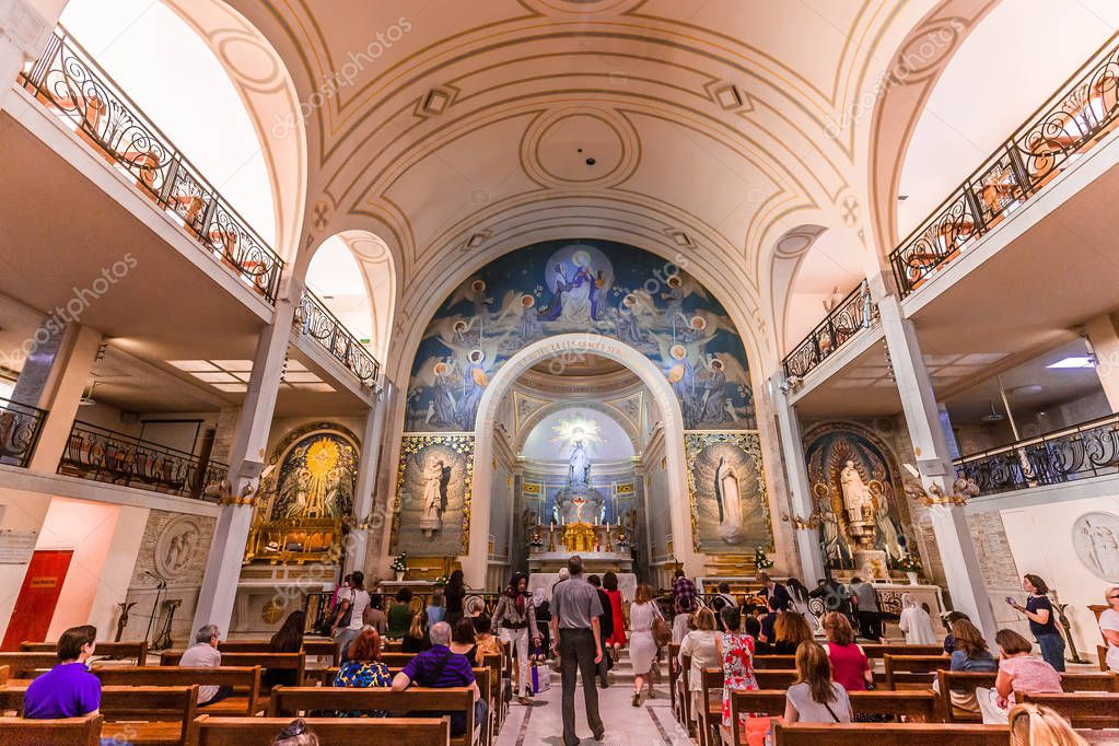 Capilla De La Milagrosa En Paris www.deperu.com