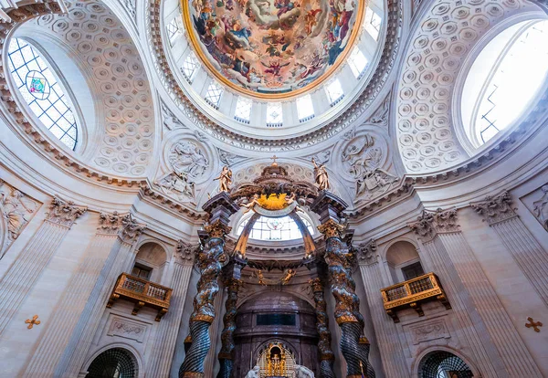 Igreja do Val de Grace, Paris, França — Fotografia de Stock