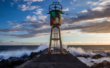 İskele ve Saint-Pierre, La Reunion Adası feneri
