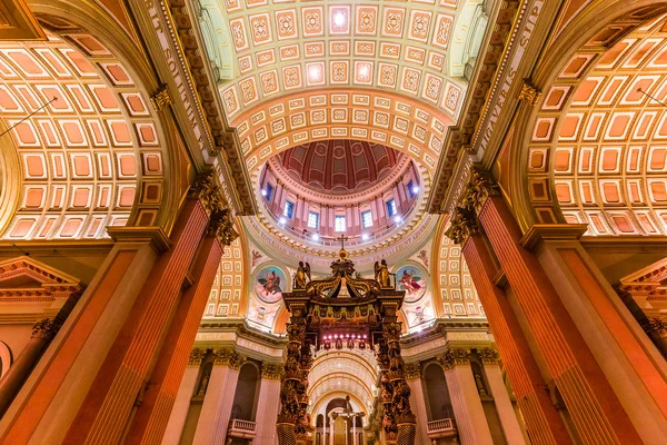 Maria Rainha do Mundo Basílica, Montreal, Quebec, Canadá — Fotografia de Stock