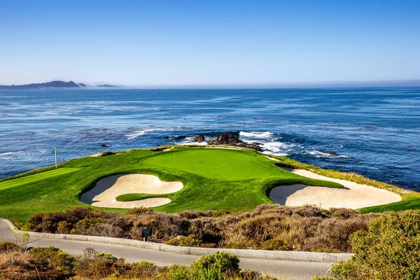 Pebble Beach Golfkenttä Monterey Kalifornia Usa — kuvapankkivalokuva