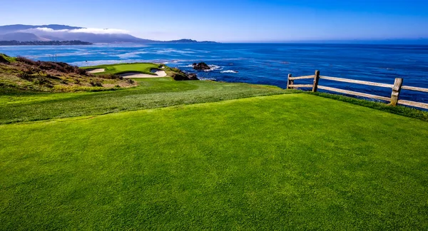 Pebble Beach Golfkenttä Monterey Kalifornia Usa — kuvapankkivalokuva