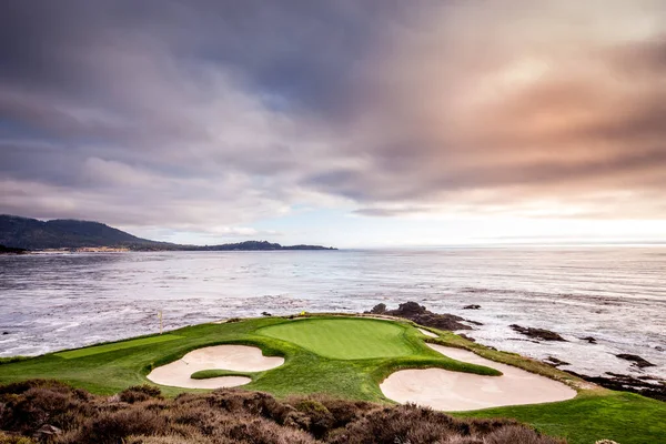 Pebble Beach Golfkenttä Monterey Kalifornia Usa — kuvapankkivalokuva