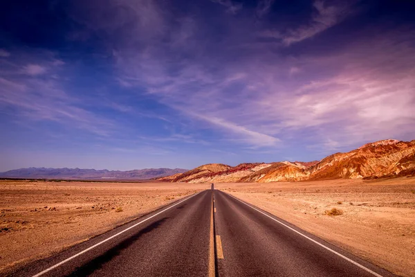 Road Lines Death Valley Desert California Usa — Stock Photo, Image