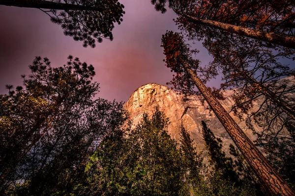 World Famous Rock Climbing Wall Capitan Yosemite National Park California — Stock Photo, Image