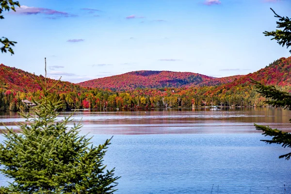 Laurentides Teki Lac Superieur Manzarası Mont Tremblant Quebec Kanada — Stok fotoğraf