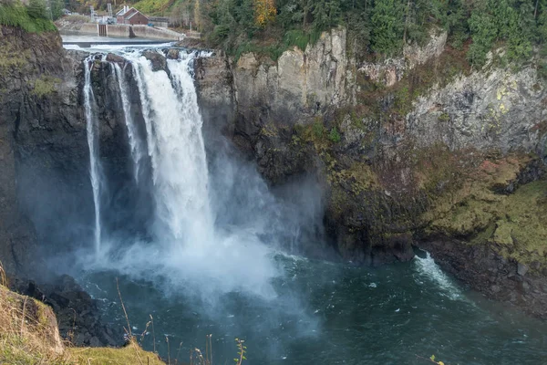 Vattenfall landskap 10 — Stockfoto