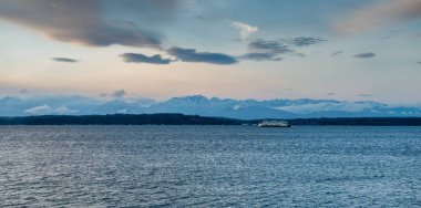 Feribot ve Olimpiyat Dağları